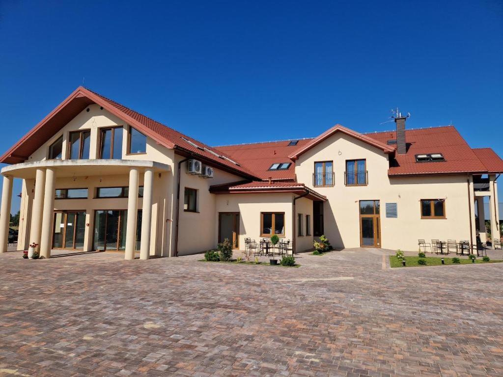 Villa Nova Szuminka Ngoại thất bức ảnh