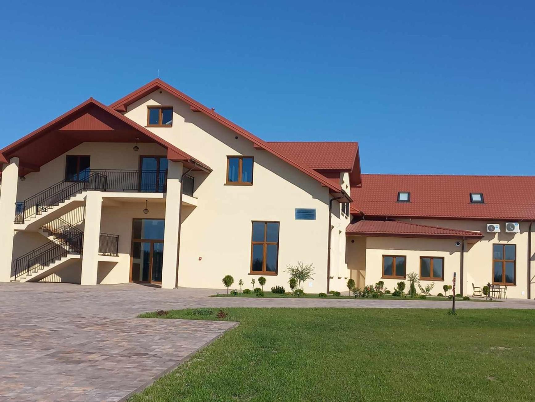 Villa Nova Szuminka Ngoại thất bức ảnh